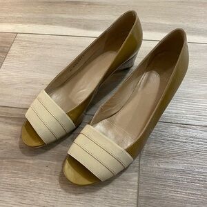 * Stuart Weitzman Women’s Shoe